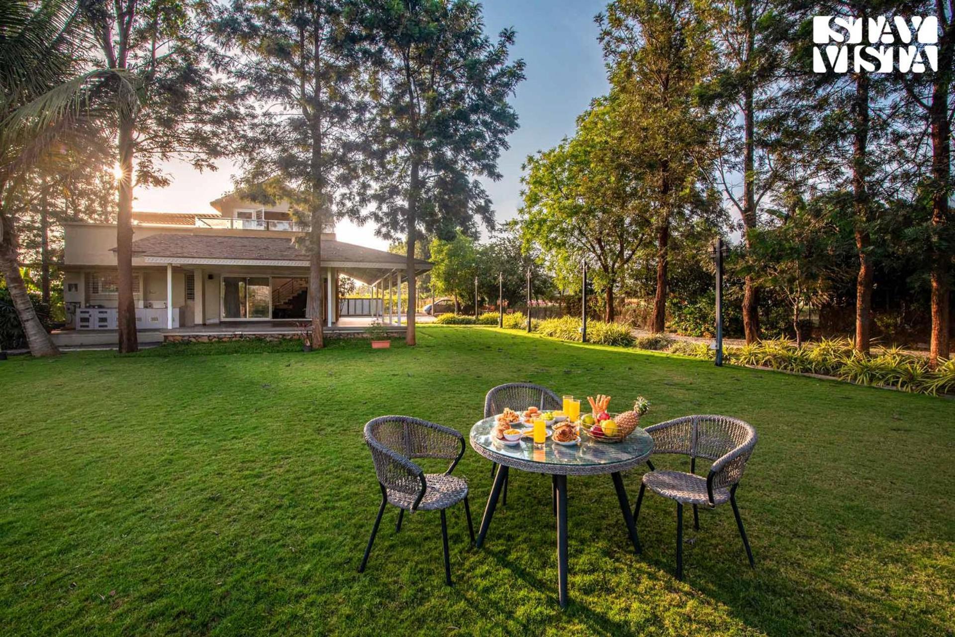 Stayvista'S Silver Grove - Serene Haven With Expansive Lawn & Terrace Nashik Esterno foto